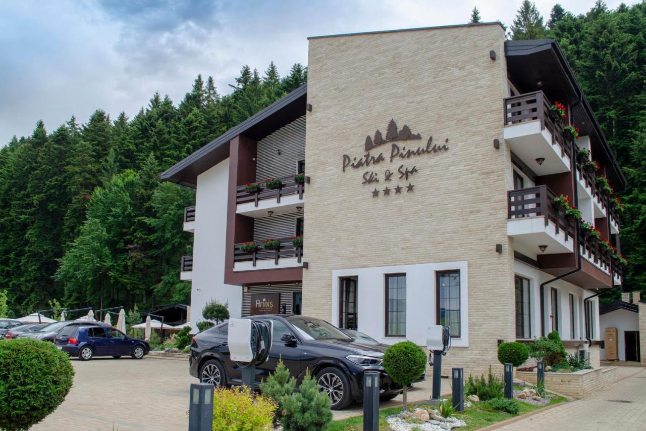 Piatra Pinului Ski & Spa Ґурагумора Екстер'єр фото