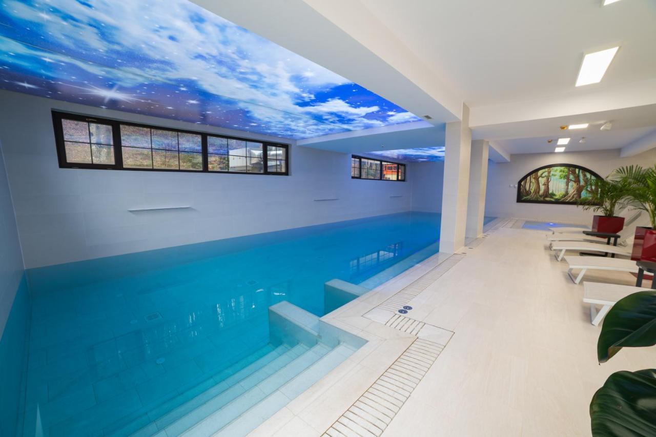 Piatra Pinului Ski & Spa Ґурагумора Екстер'єр фото